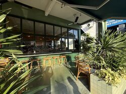 Frankel Estate (D15), Retail #587554121